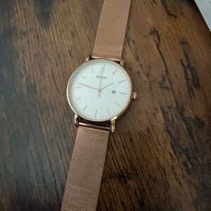 Burei Men’s Rose Gold Mesh Strap Watch with White Dial